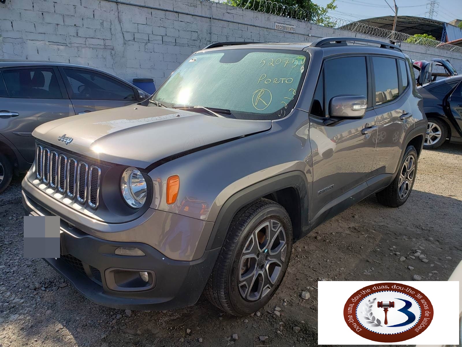 LOTE 008 RENEGADE LONGITUDE 1.8 16V 2018