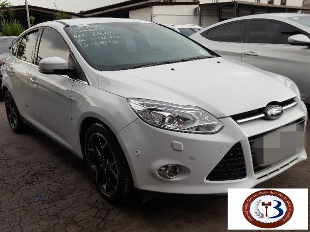 LOTE 004 FOCUS TITANIUM POWERSHIFT 2015